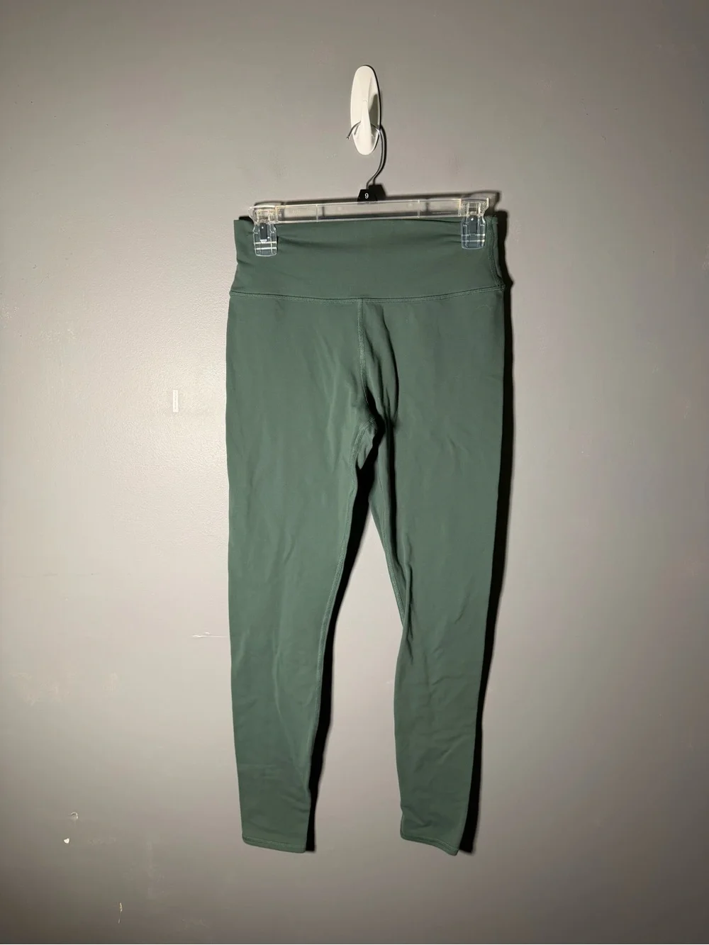 ALO Yoga Airbrush Winter Warm High-Waist Nocturne Legging Size Medium